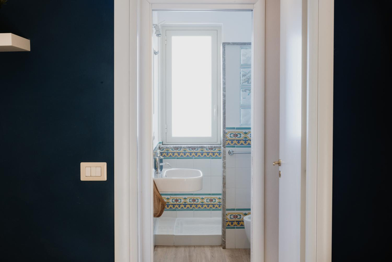 Bathroom 4, Villa Da Vinci Luxury Panoramic Apartments - Taormina rooms collection, Messina