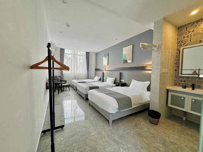 Bedroom 4, Begonia Resort, Panglao