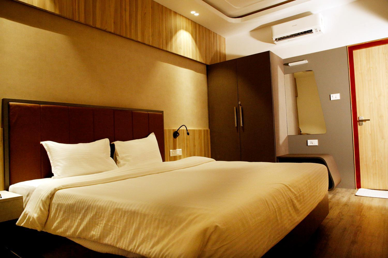 Others 4, PRINZ RESIDENCY, Kozhikode
