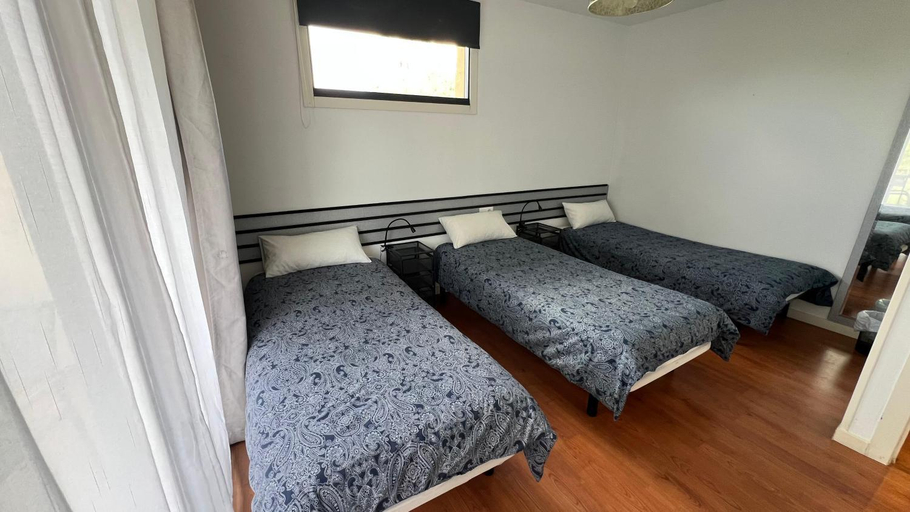 Bedroom 1, Twin Pines Camino Norte, A Coruña
