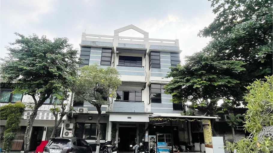 Exterior & Views, Koolkost Taman Duta, Depok
