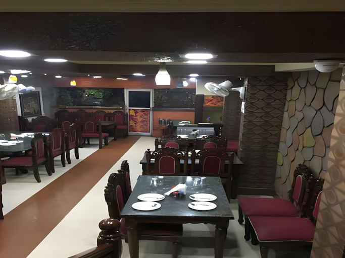 Food & Drinks 2, The Hotel Pravasi Palace, Ajmer