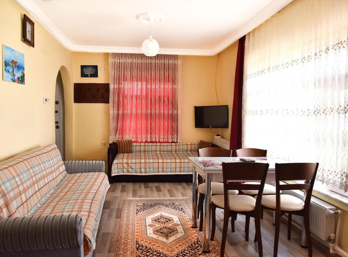 Others 4, SEASİDE HOUSE, Merkez