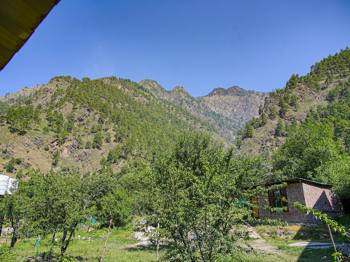 Others 4, MOKSHA WOODHOUSE, Kullu