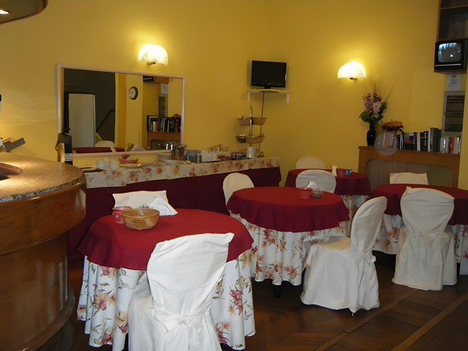 Food & Drinks 5, Hotel Lombardia, Florence