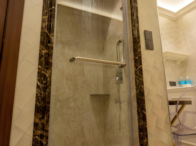 Bathroom 4, A Residence - A Member of The Luxury Stay Group, Kota Kinabalu