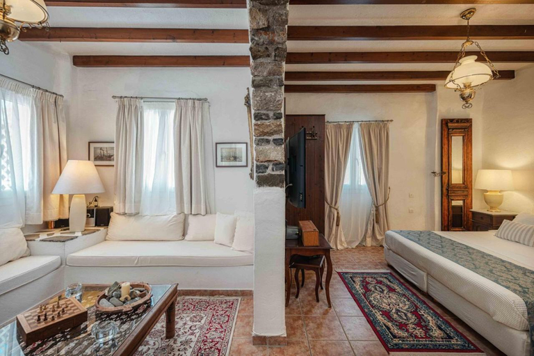 Bedroom 3, Studios Kilindra, South Aegean