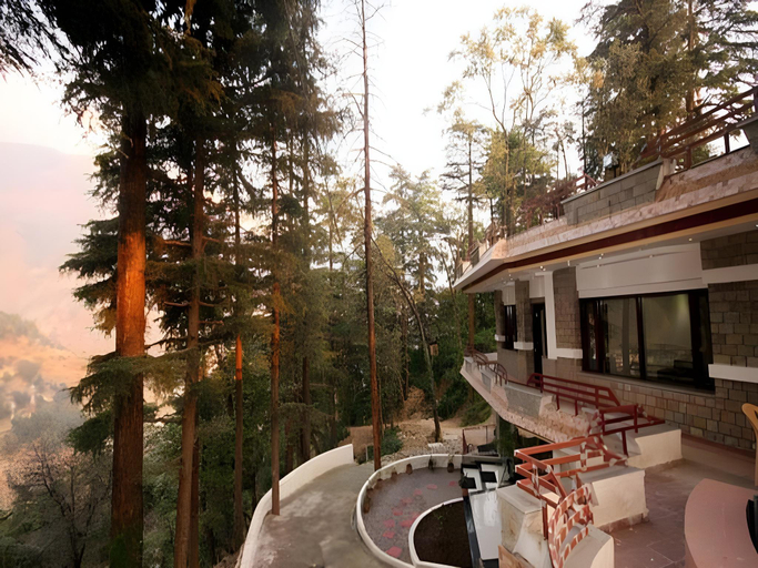 Exterior view 2, Hotel Imperial 9, Kangra