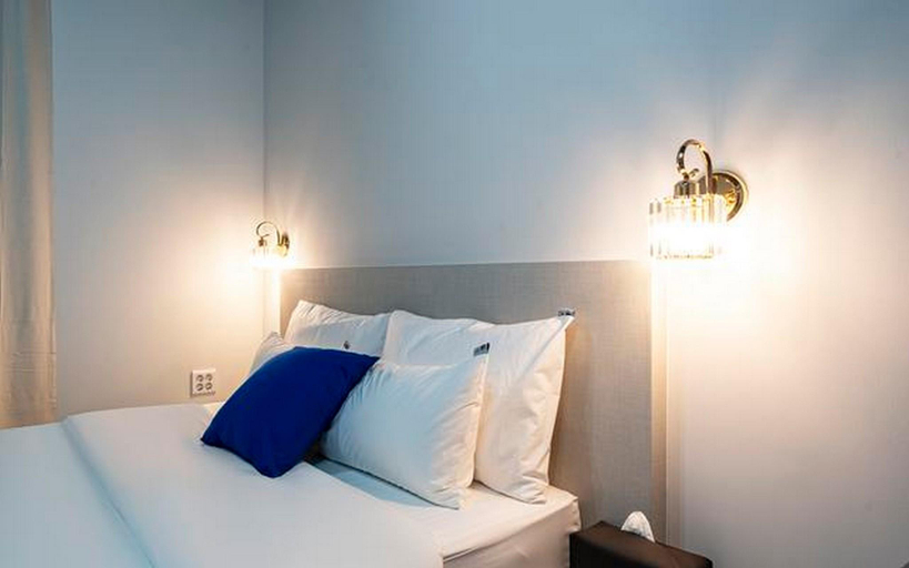 Bedroom 2, Cheonan Shining Bin, Cheonan