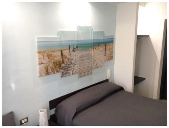 Others 3, Rooms La Perla Del Mare, Barletta-Andria-Trani