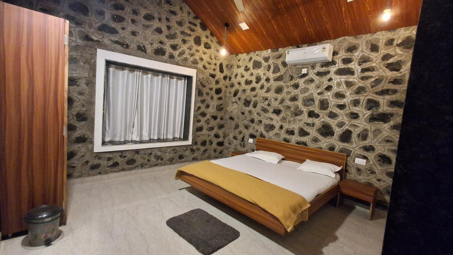 Bedroom, Jijau Farms and Resort, Nashik