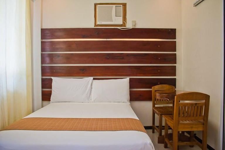Bedroom 3, Caluwayan Palm Island Resort and Restaurant, Marabut