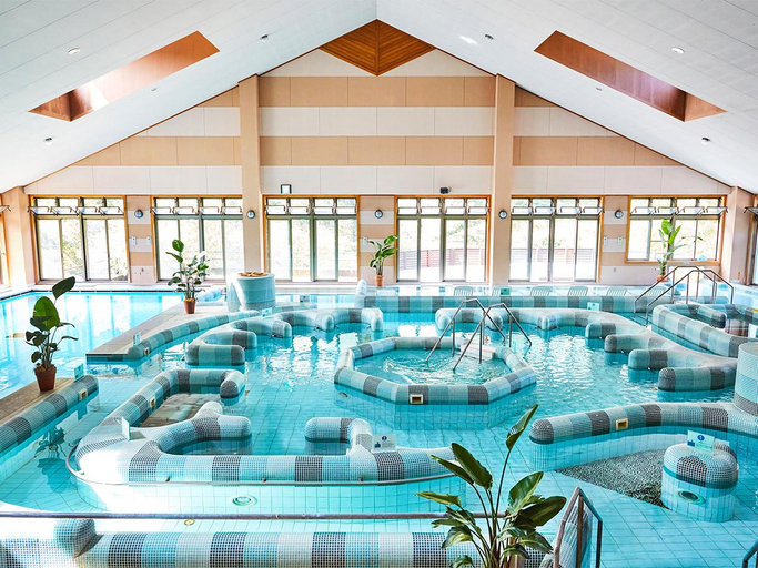 Sport & Beauty 5, Housenbou Lodge, Seiyo