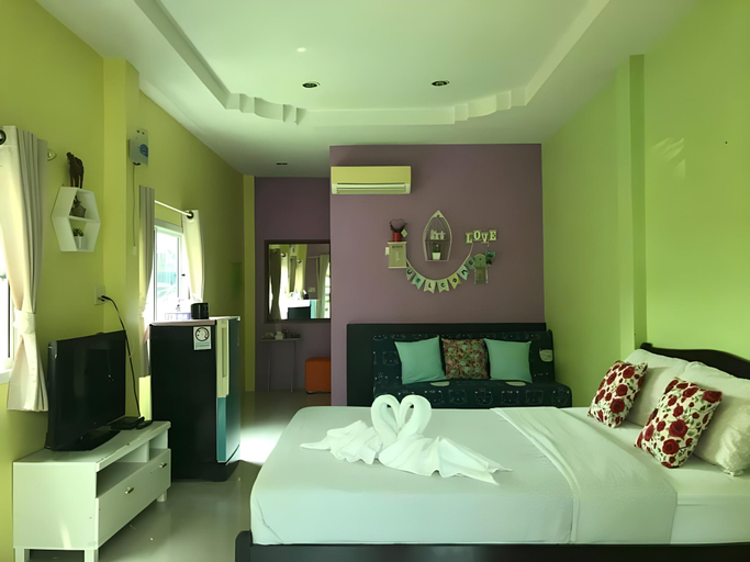 Bedroom, The Rooms Amphawa, Amphawa
