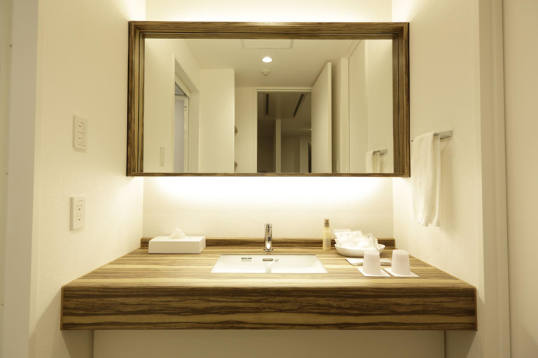 Bathroom 5, Yutorelo Tateshina Hotel with DOGS, Chino