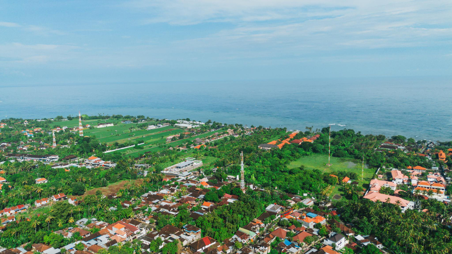 Exterior view 3, Lemon Tree Hotel Bali, Buleleng