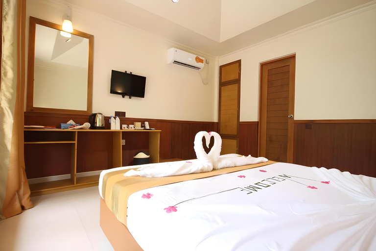 Bedroom, Coral Beach Maldives