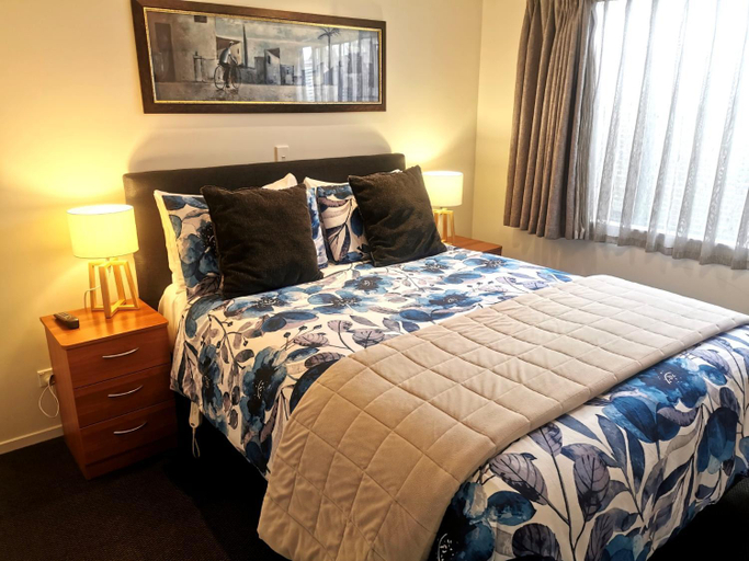 Bedroom 2, Ascot Motor Inn, Taupo