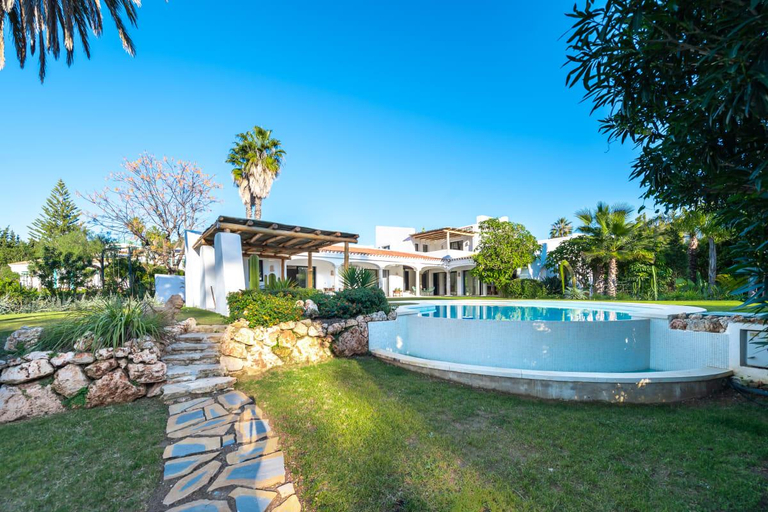 4, All About Villa Jori, Málaga