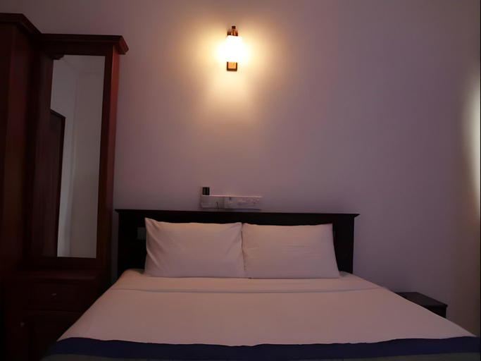 Bedroom 3, PJ Hotels Jaffna, Valikamam East