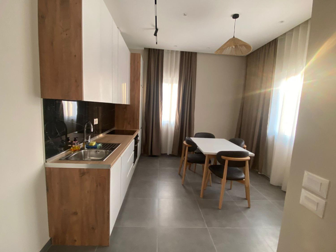 5, Apartamente Antoni Shengjin, Lezhës