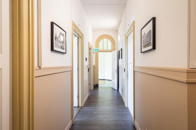 Others 5, Het Oude Kantongerecht, Apeldoorn