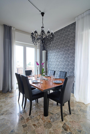 Others 5, Elegant & Spacious - 30 min from Venice - King beds!, Treviso