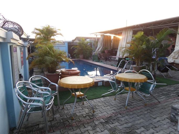 Others 5, Alheri Suites, IbadanSouth-West