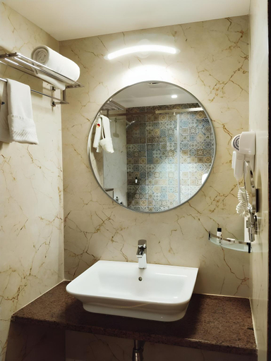 Bathroom, Chithara Comforts, Udupi
