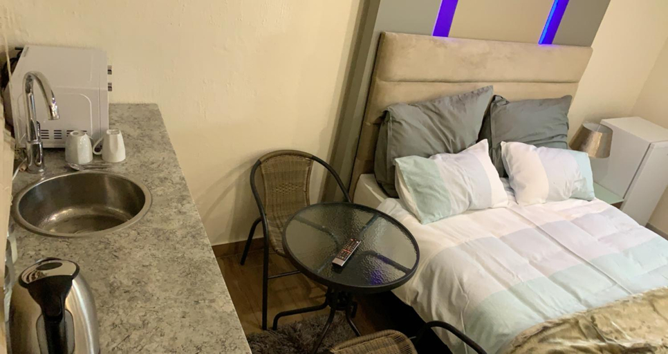 Bedroom 3, Made Guest House, City of Johannesburg