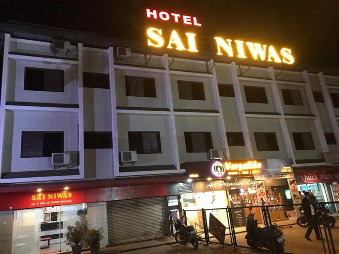 Exterior & Views, Hotel Sainiwas, Pune