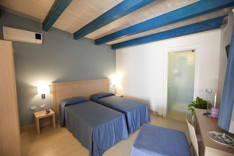 Bedroom 4, Sunset Beach, Trapani