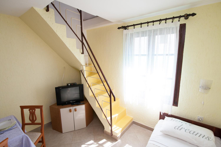 Facilities 5, Apartman Kristina, Medulin