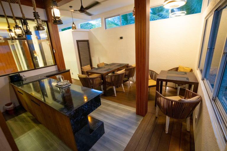 Food & Drinks 3, Hikers Villa - Fuvahmulah