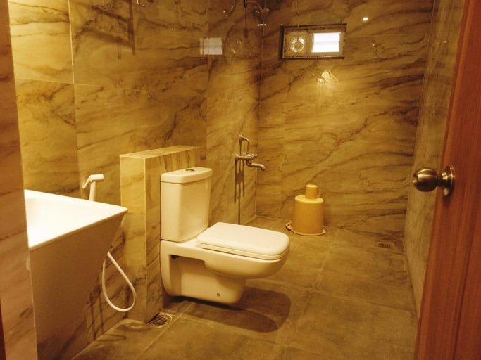 Bathroom 5, PARAS MAHAL, Vellore