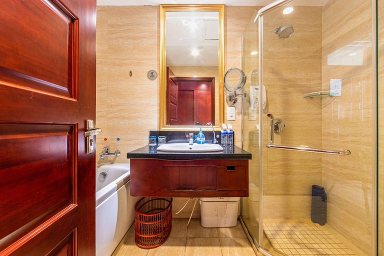 Bathroom 4, Qingdao Chengyang Detai Hotel, Qingdao