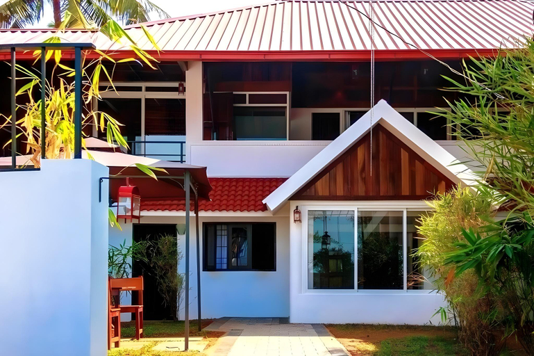 Exterior & Views 1, Le Petit Elephant Resort, Ernakulam