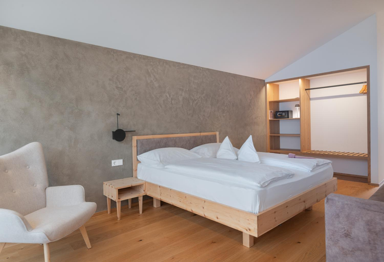 Bedroom 2, Steindls Boutique Favourite, Bolzano
