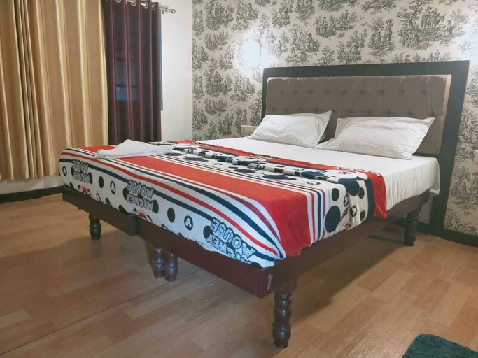 Room 1, Honeymoon Boathouse, Alappuzha