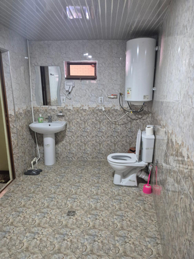 Bathroom 3, Hotel Botanical, Samarkand