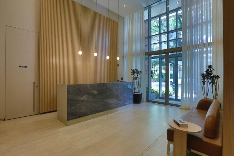 Public Area, TrevizZo Handy Paraiso!, São Paulo