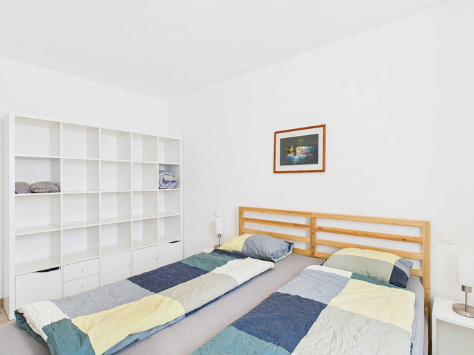 Bedroom 2, 2 Curio Court House in Malcantone, Lugano