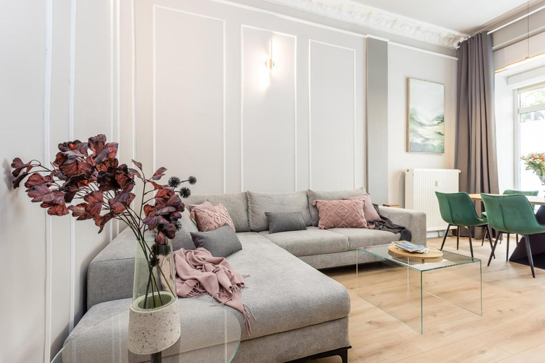 3, Luxuriose Design Apartments mit je 3 Schlafzimmern, Berlin