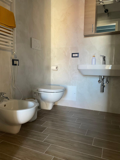 Bathroom, Old Town Vibe, Bari