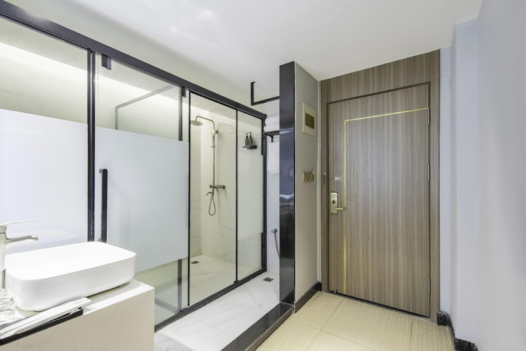 Bathroom 3, 7 Days Inn Liaocheng Xiang Jiang Motor Station Branch, Liaocheng