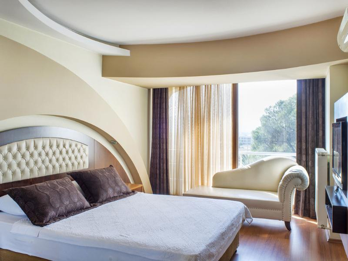 Bedroom 3, Berksoy Hotel, Bergama