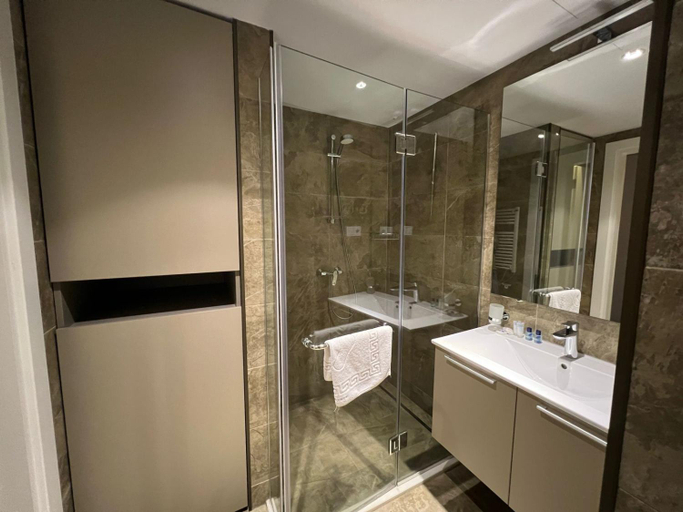 Bathroom 4, Alliance Palace Batumi, Batumi