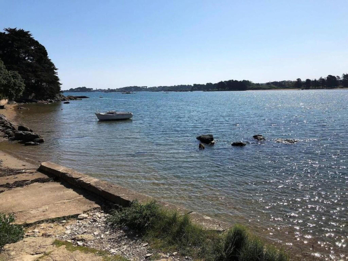Others 5, Apartment in Tregastel near the Beach, Côtes-d'Armor