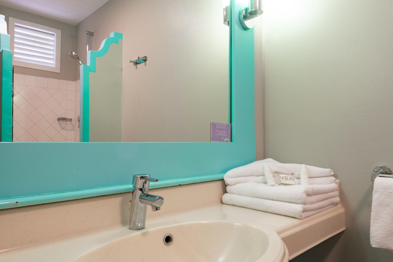 Bathroom 3, Residence Pierre & Vacances Premium les Tamarins, Sainte-Anne