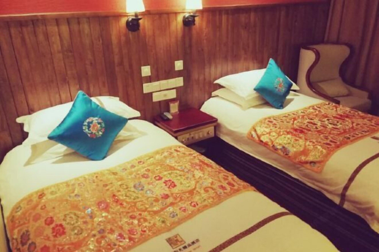 Bedroom 3, Da Zang Sunlight Hotel, Ngawa Tibetan and Qiang